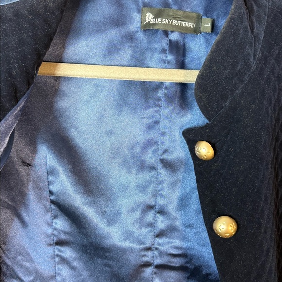 Luxury Blue Sky Butterfly Quilted Navy Velour Jacket With Gold Buttons Sz Large - Picture 5 of 5
